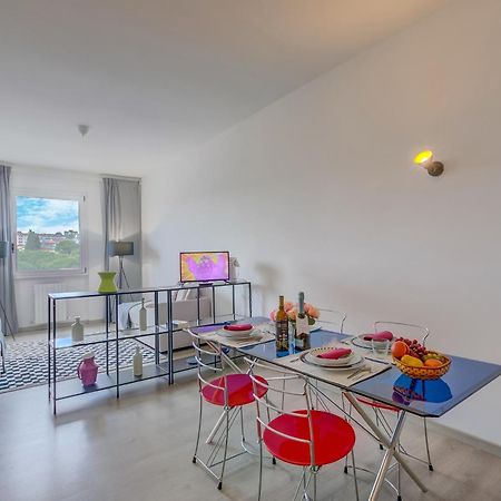 Appartamento Di Tommaso - Happy Rentals Desenzano del Garda Eksteriør bilde
