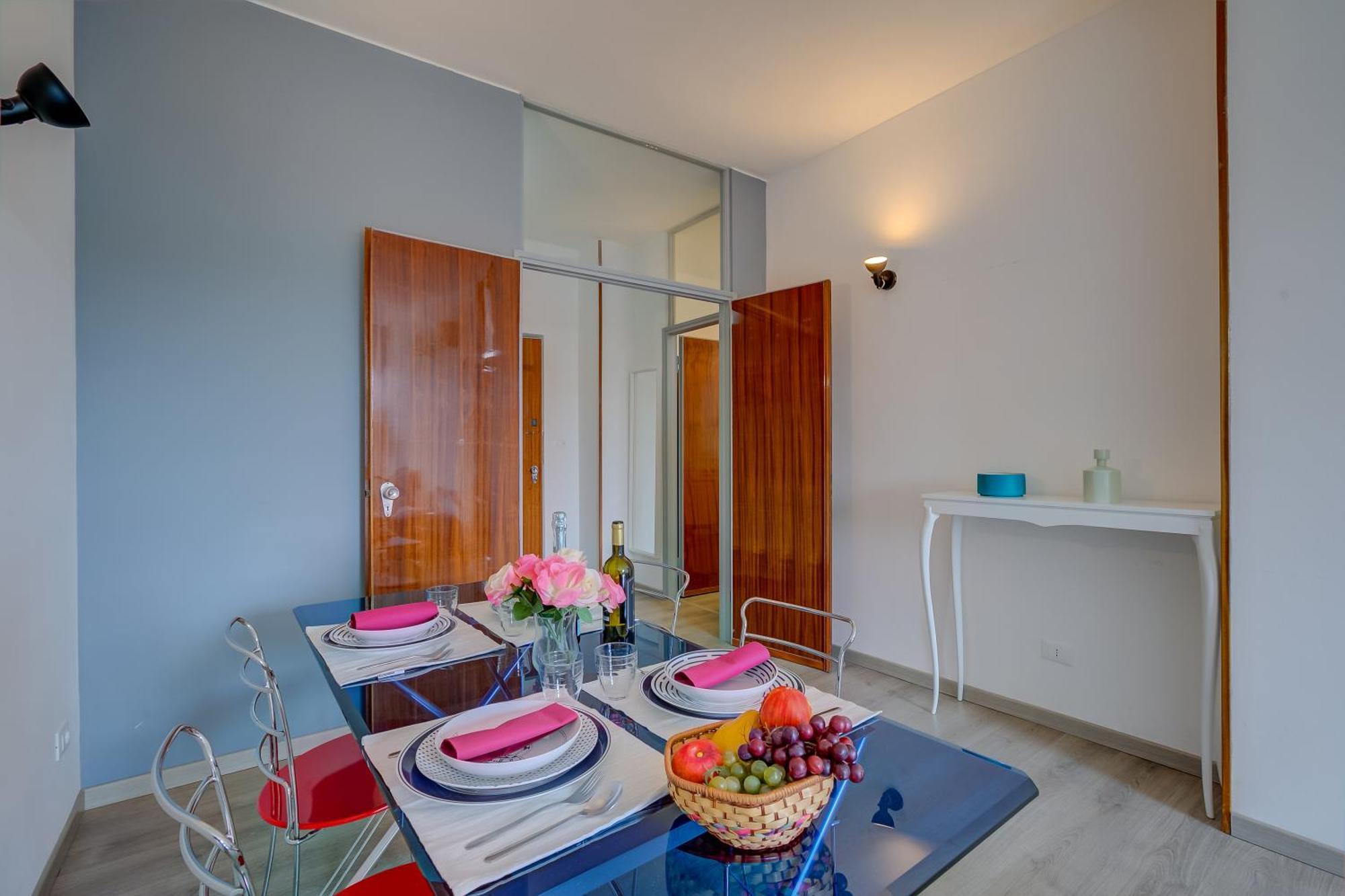 Appartamento Di Tommaso - Happy Rentals Desenzano del Garda Eksteriør bilde